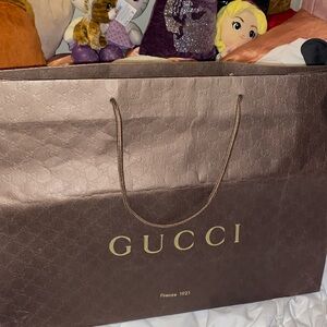GUCCI shopping bag🛍️🤎